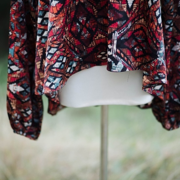 Show Me Your Mumu Chelsea Printed Top – S - Picture 3 of 5